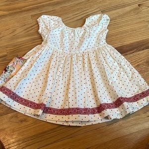 NWOT- Matilda Jane top-size 6-So sweet!